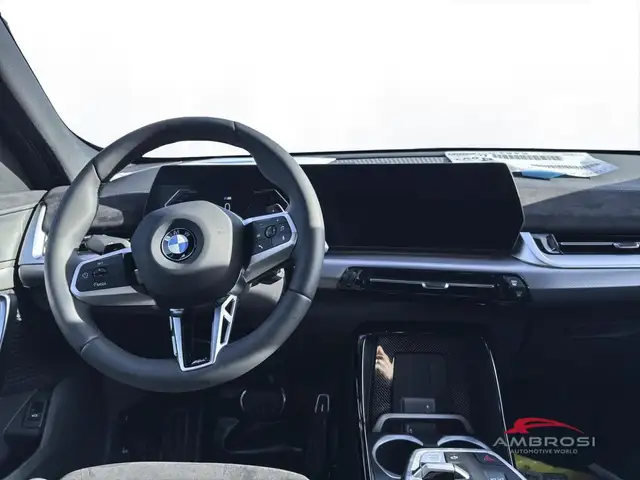 BMW X1 view 11