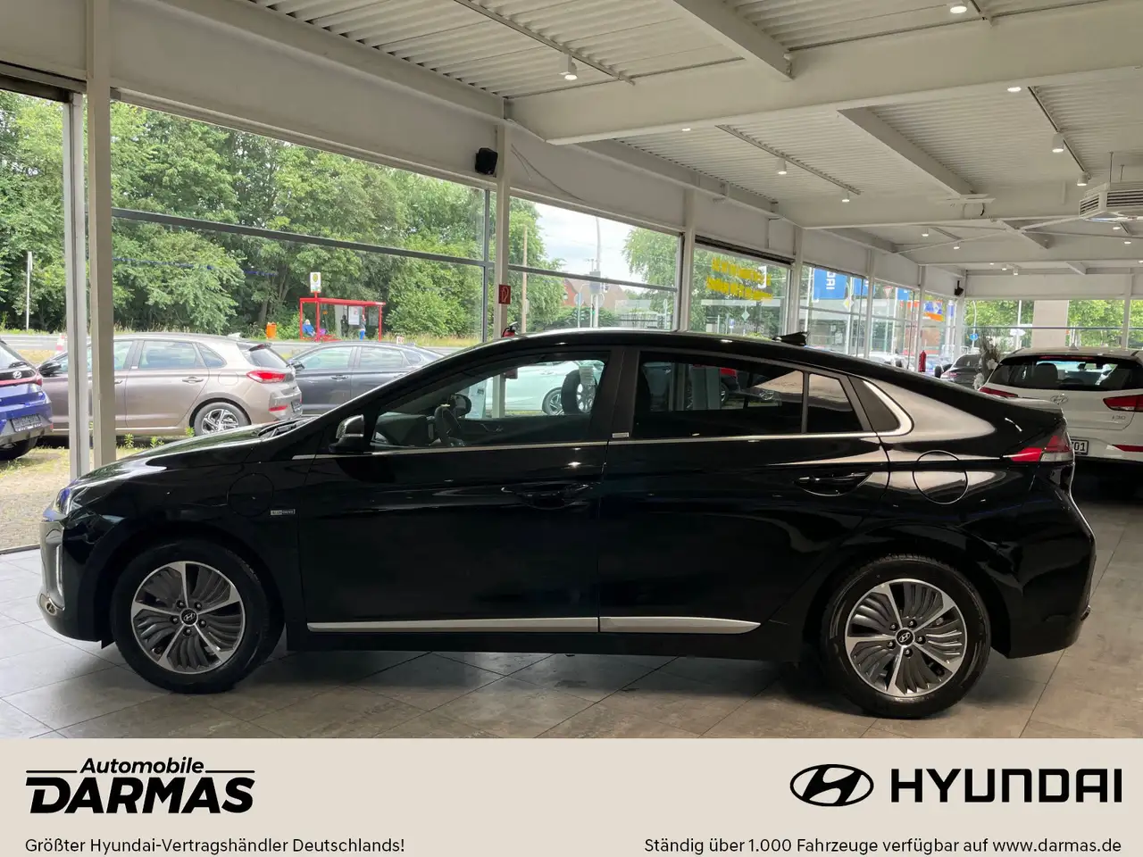 Hyundai IONIQ IONIQ Plug-in-Hybrid Style Klimaaut. Navi LED 9