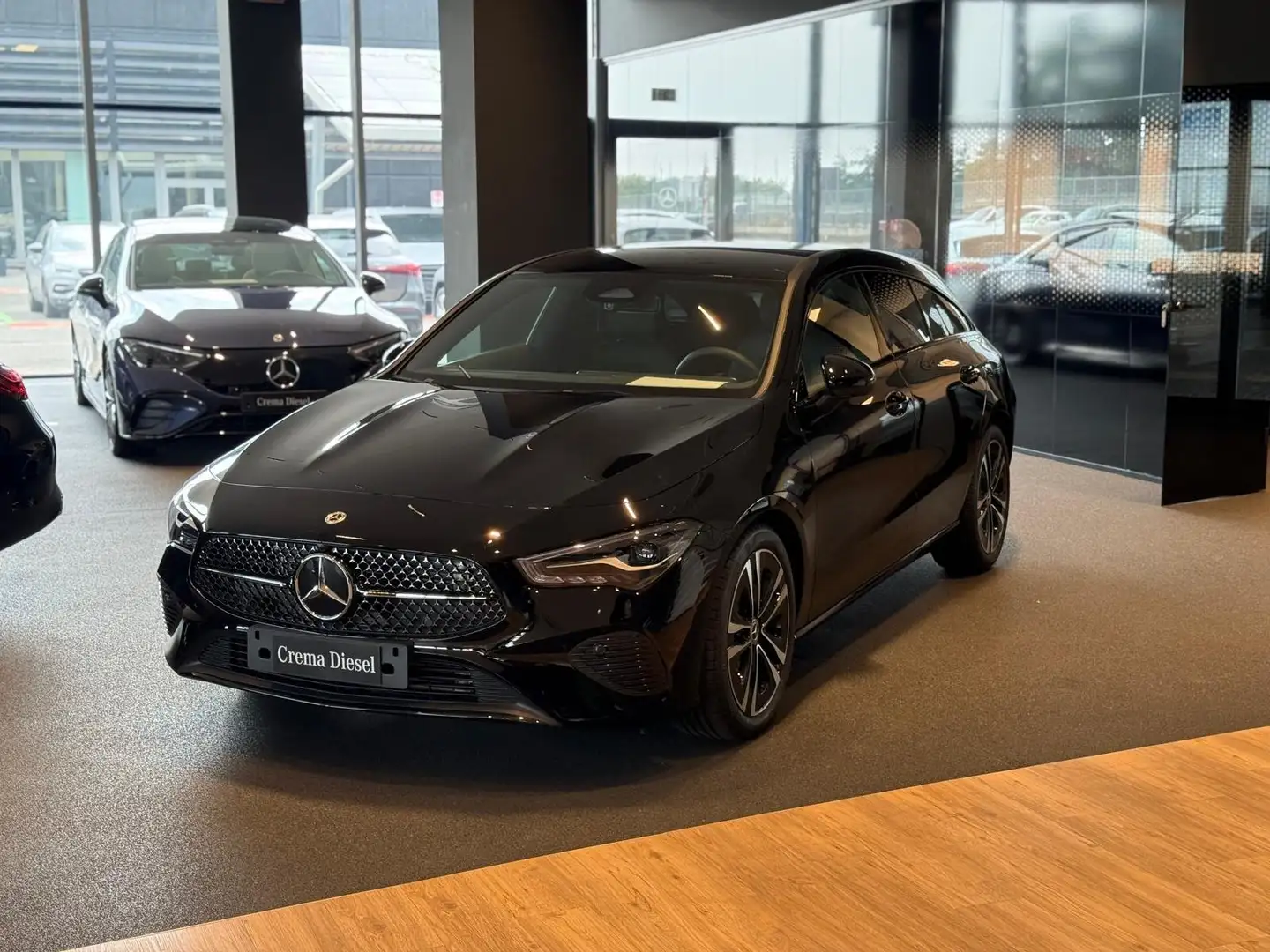 Mercedes-Benz CLA 200 CLA 180d Shooting Brake PROGRESSIVE ADVANCED Nero - 2