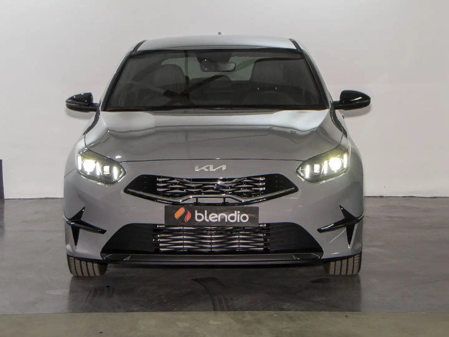 Kia Ceed / cee'd 1.0 T-GDI Eco-Dynamics GT Line 120 Gris - 2