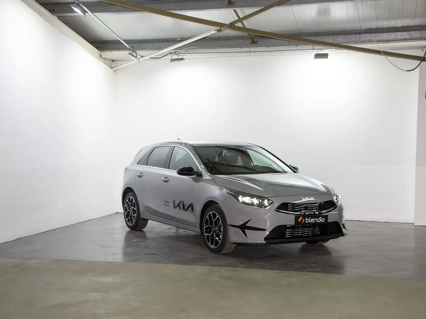 Kia Ceed / cee'd 1.0 T-GDI Eco-Dynamics GT Line 120 Gris - 1