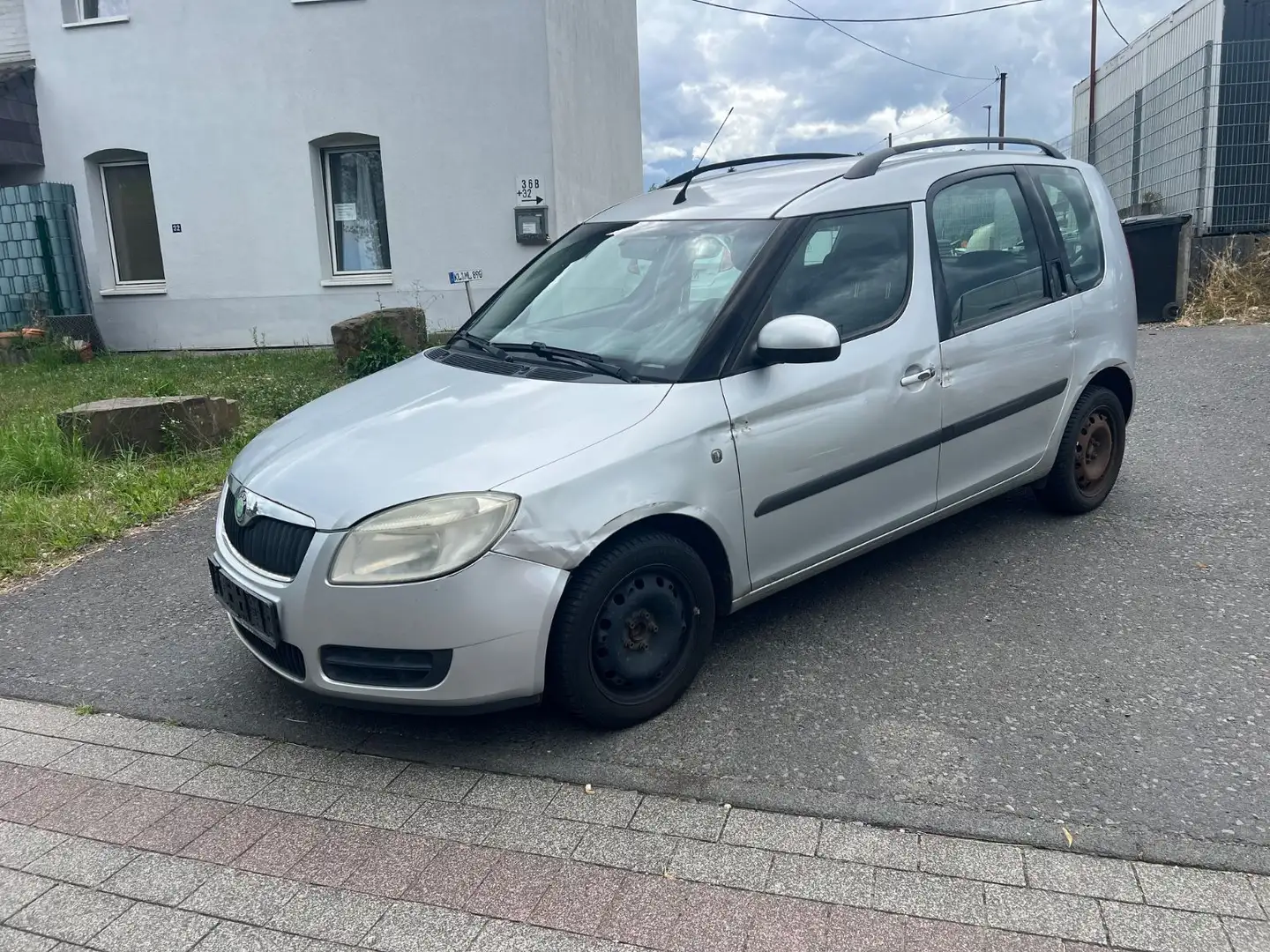 Skoda Roomster Style Argent - 2