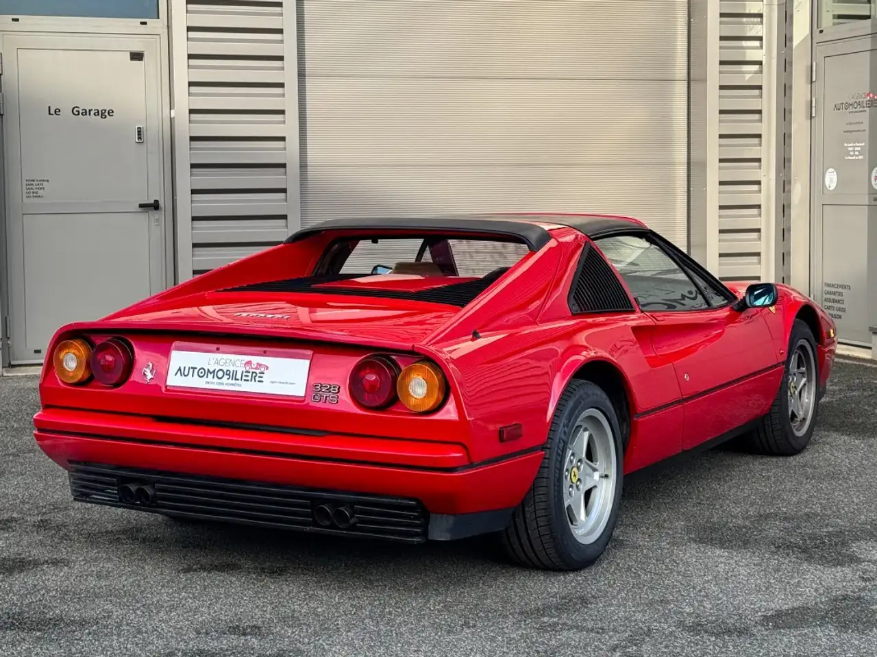 Ferrari 328 GTS 3.2 - Historique connu - Faible kilométrage, foto 10