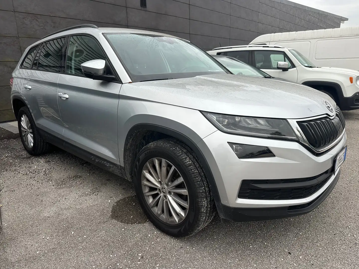Skoda Kodiaq KODIAQ 2.0 tdi 7Tech 4X4 DSG 7 POSTI Argento - 1