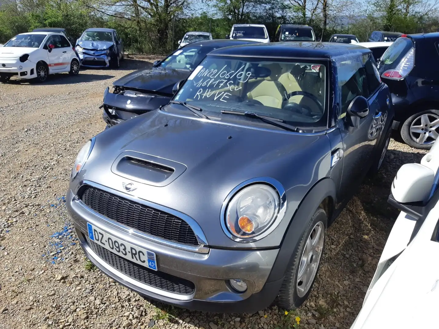 MINI Cooper 1.6i 175 / DZ093 Gris - 2