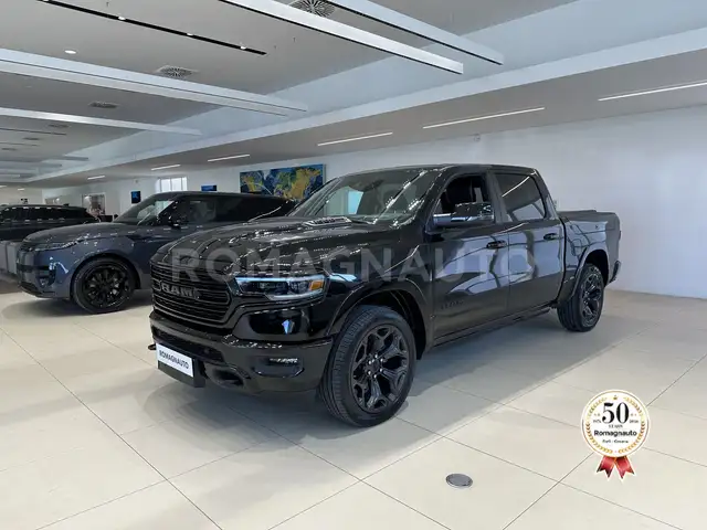 Dodge RAM RAM 1500 QUAD CAB MID BOX 5.7 HEMI V8 AUT (295KW)