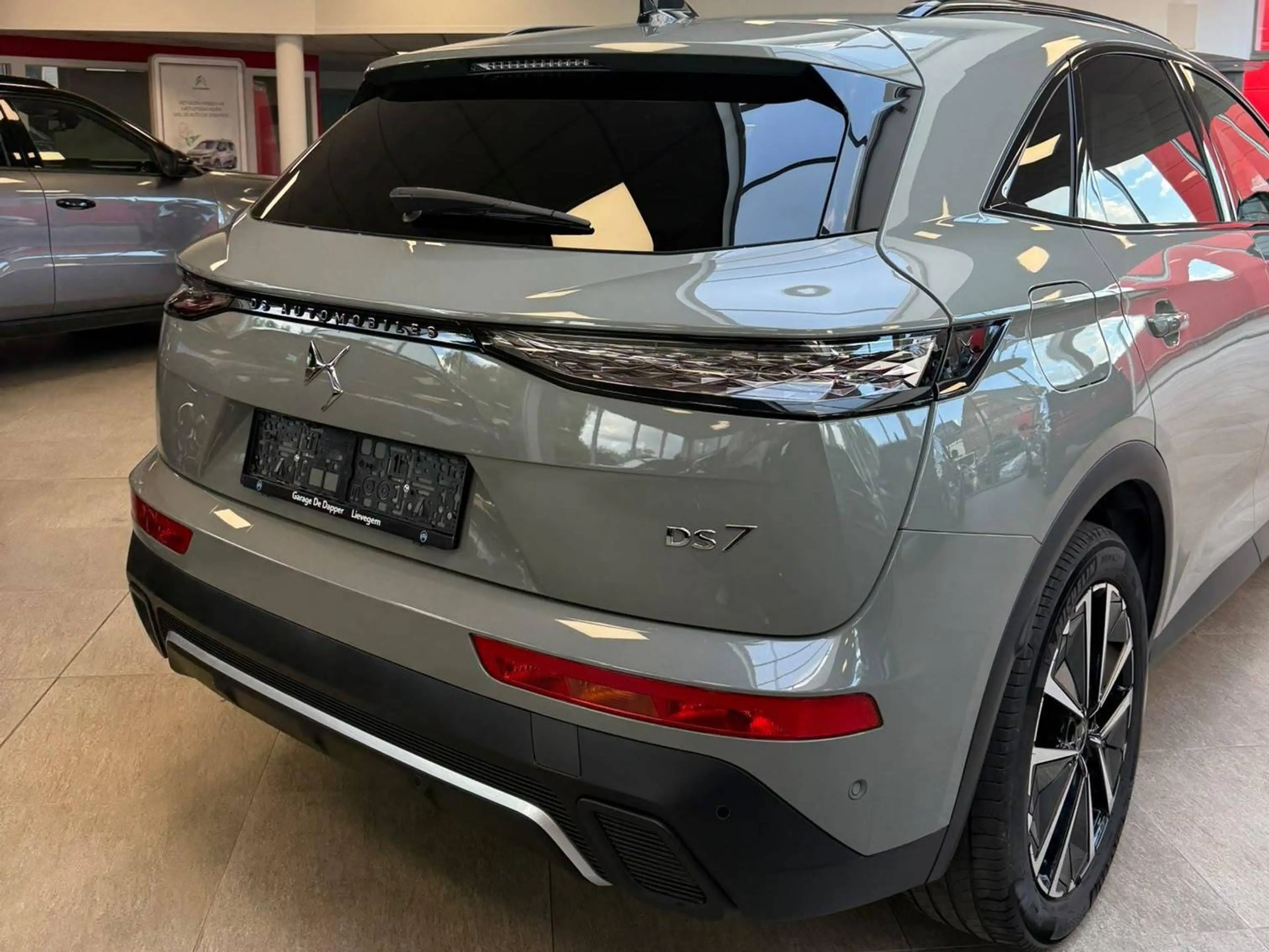 DS Automobiles DS 7 ETOILE 1.5HDI 130PK Automaat - FULL OPTION - Panoramisch dak - Electrische koffer - Camera - Carplay — photo 7