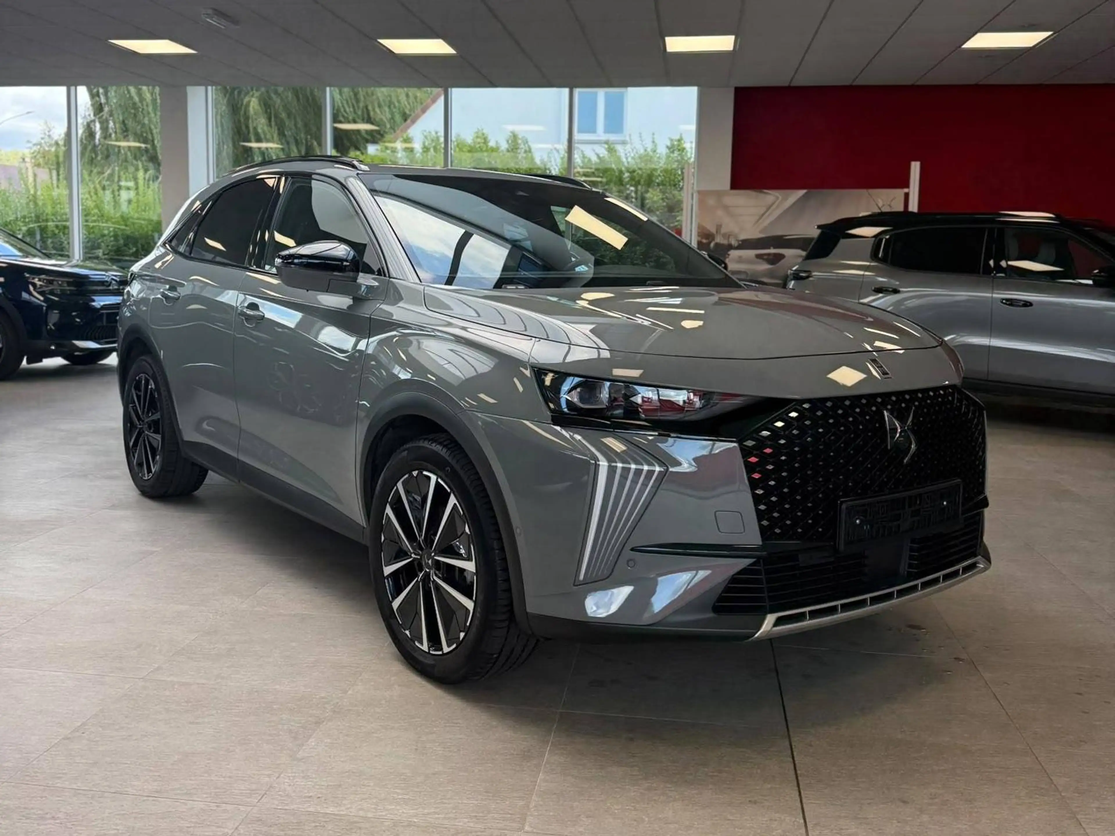DS Automobiles DS 7 ETOILE 1.5HDI 130PK Automaat - FULL OPTION - Panoramisch dak - Electrische koffer - Camera - Carplay — photo 2