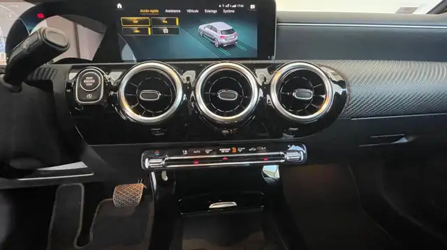 Mercedes-Benz A-Class view 12