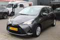 Toyota Yaris 1.5 Hybrid Active Clima Cruise C. Camera Audio/Gro Grijs - thumbnail 2