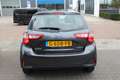 Toyota Yaris 1.5 Hybrid Active Clima Cruise C. Camera Audio/Gro Grijs - thumbnail 7