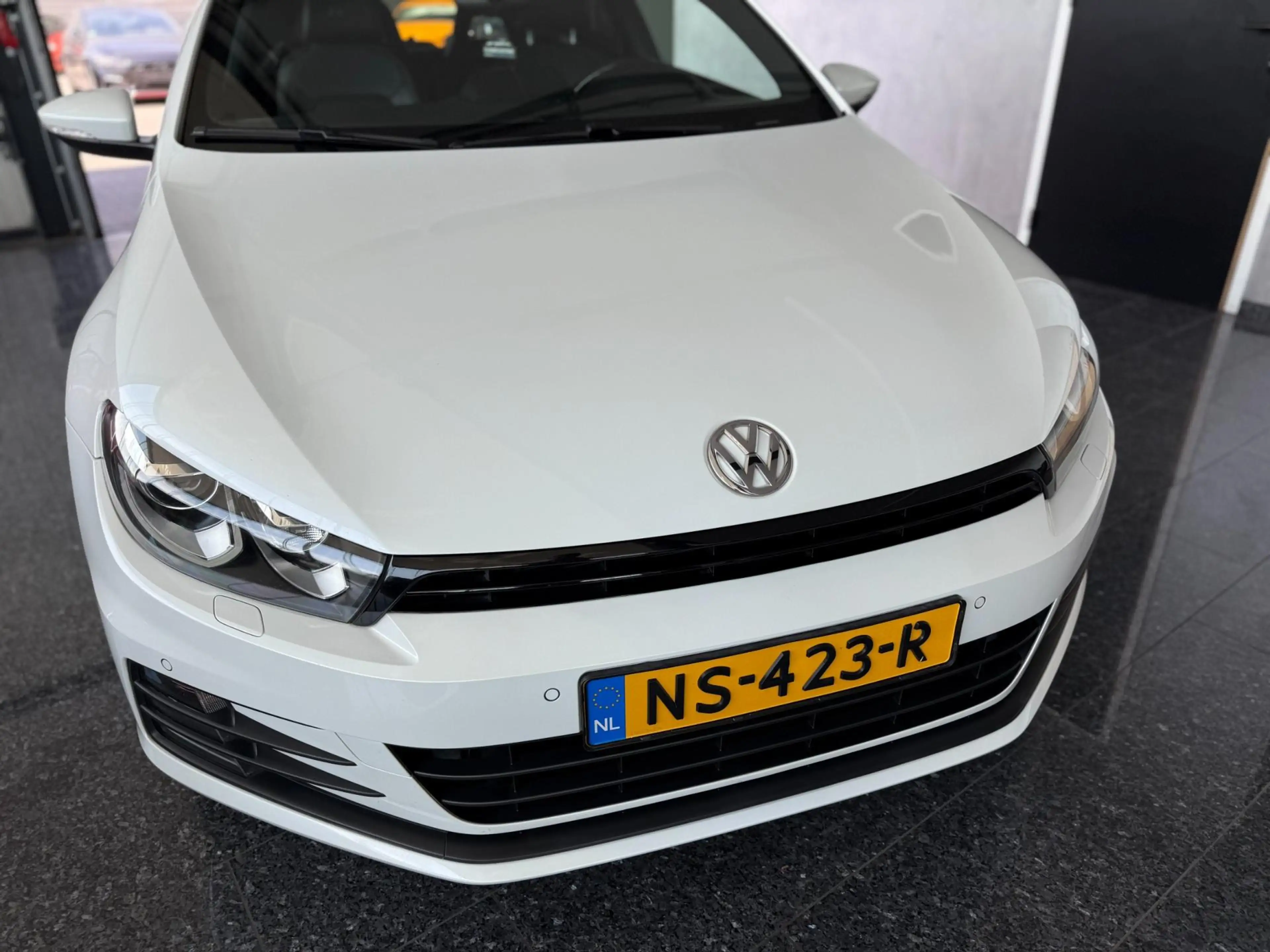 Volkswagen Scirocco 2015 Facelift Full Options DSG Pano Wit Bullx Lees — photo 2