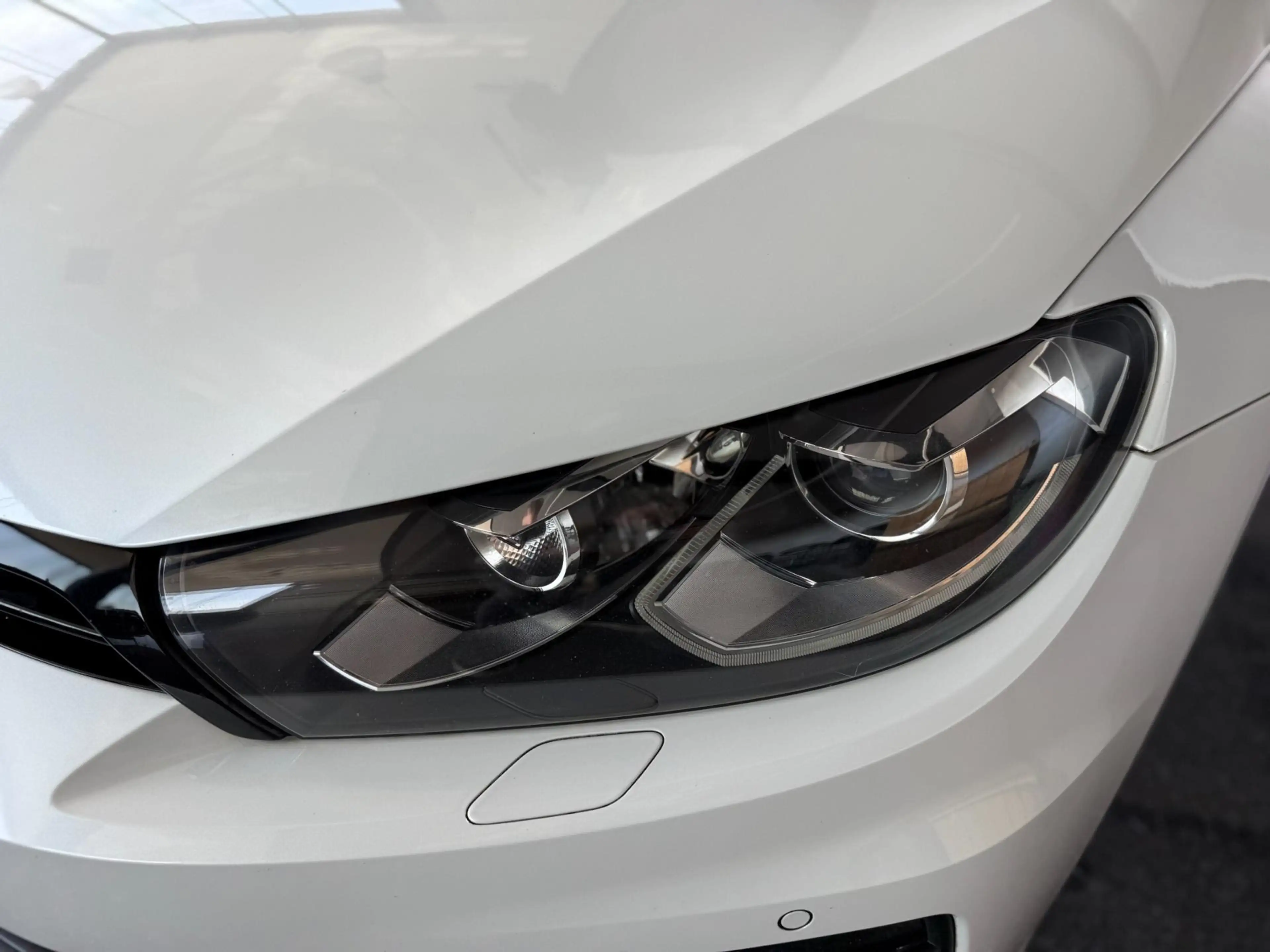 Volkswagen Scirocco 2015 Facelift Full Options DSG Pano Wit Bullx Lees — photo 12