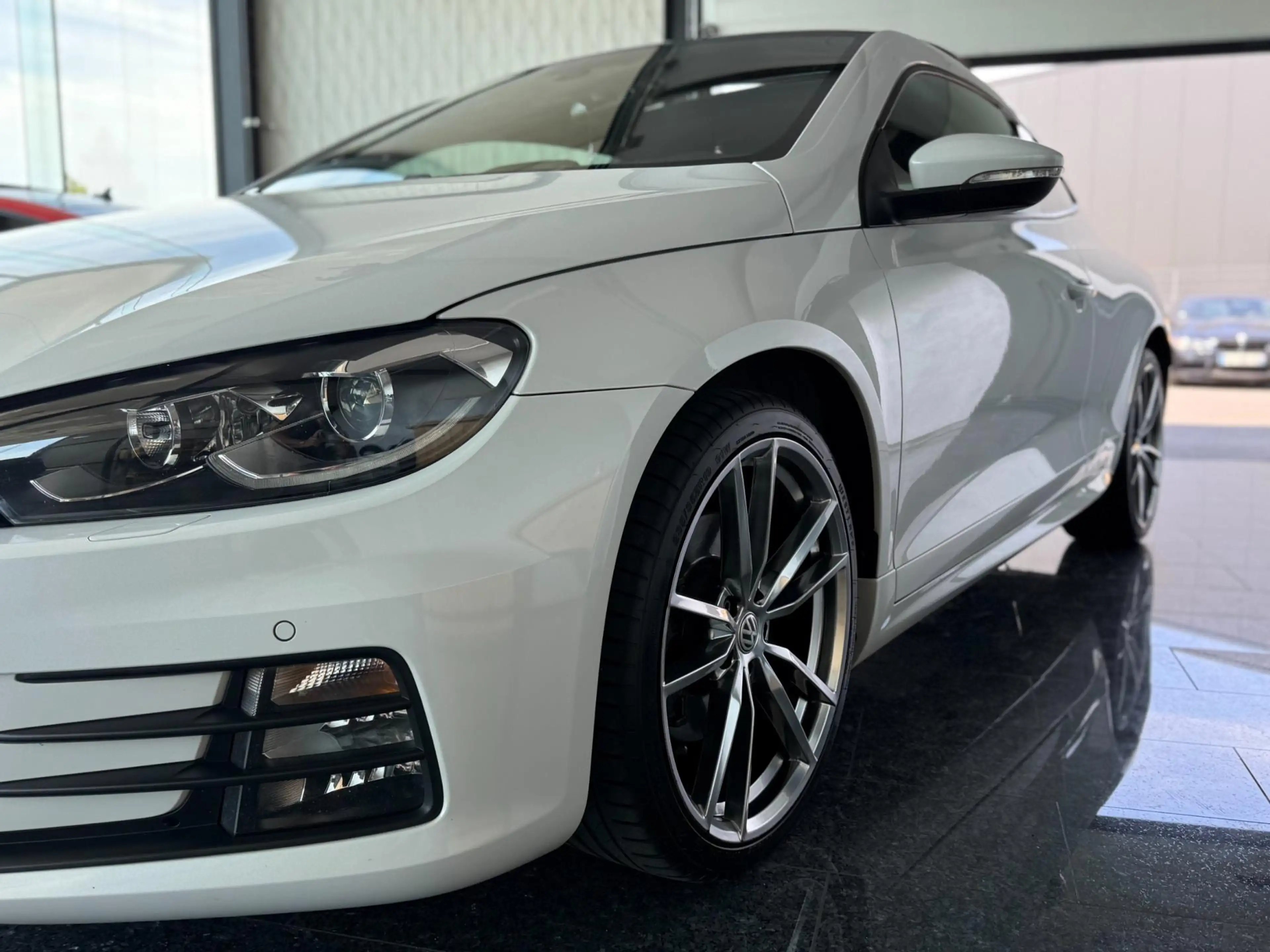 Volkswagen Scirocco 2015 Facelift Full Options DSG Pano Wit Bullx Lees — photo 11