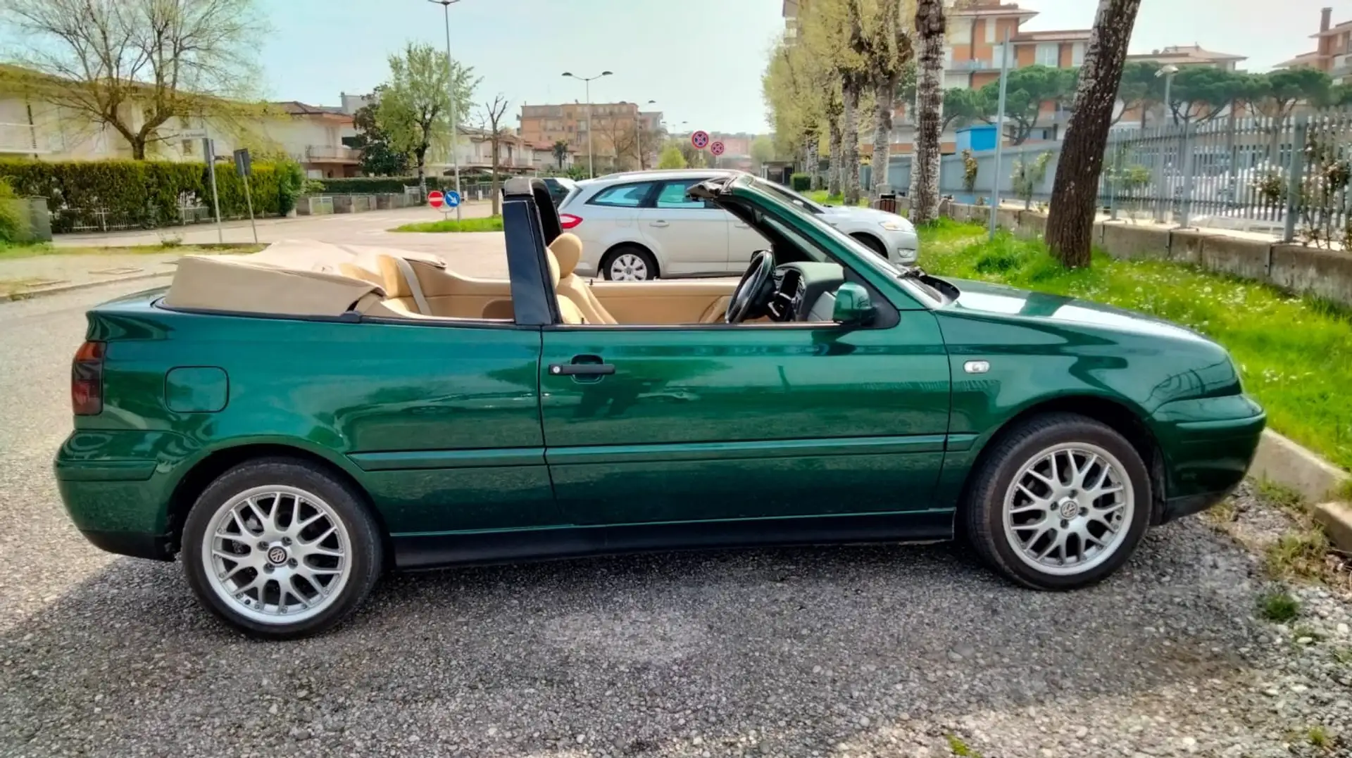 Volkswagen Golf Cabriolet Golf Cabrio 2.0 Sport Groen - 1