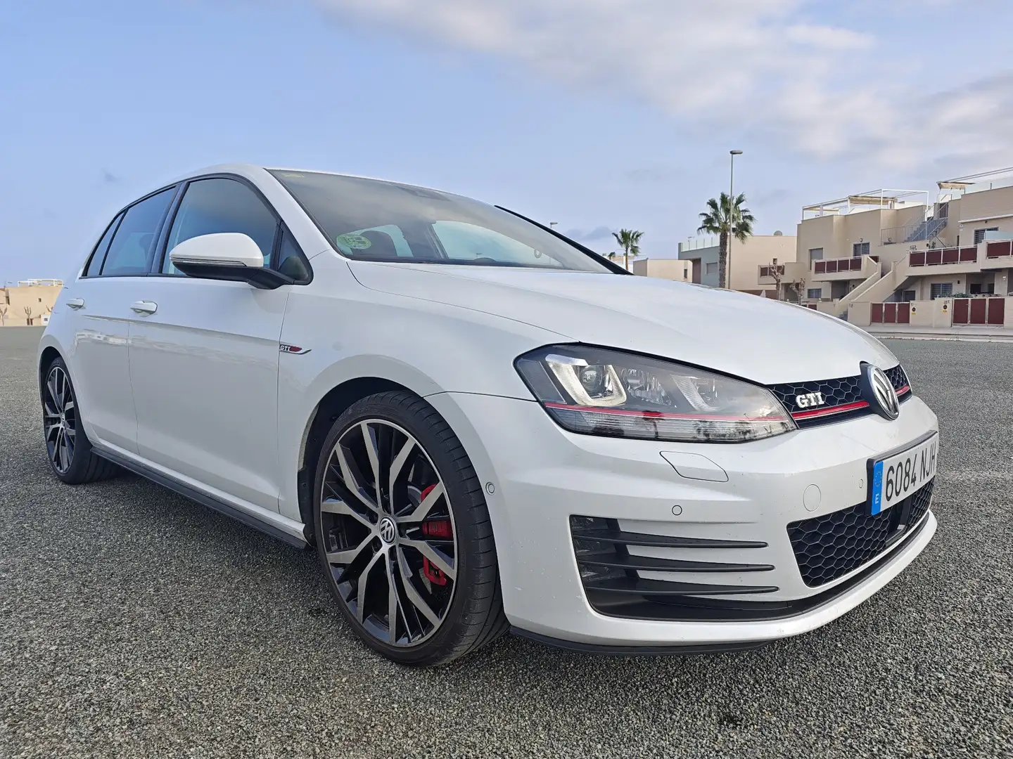 Volkswagen Golf GTI Performance DSG - Historial completo - 1