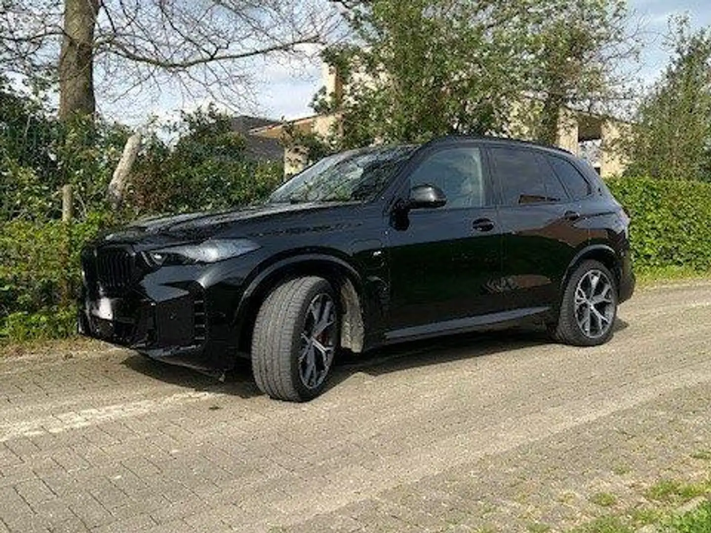 BMW X5 Xdrive 50e Skylounge, iconic glow, exclusive pack Noir - 2