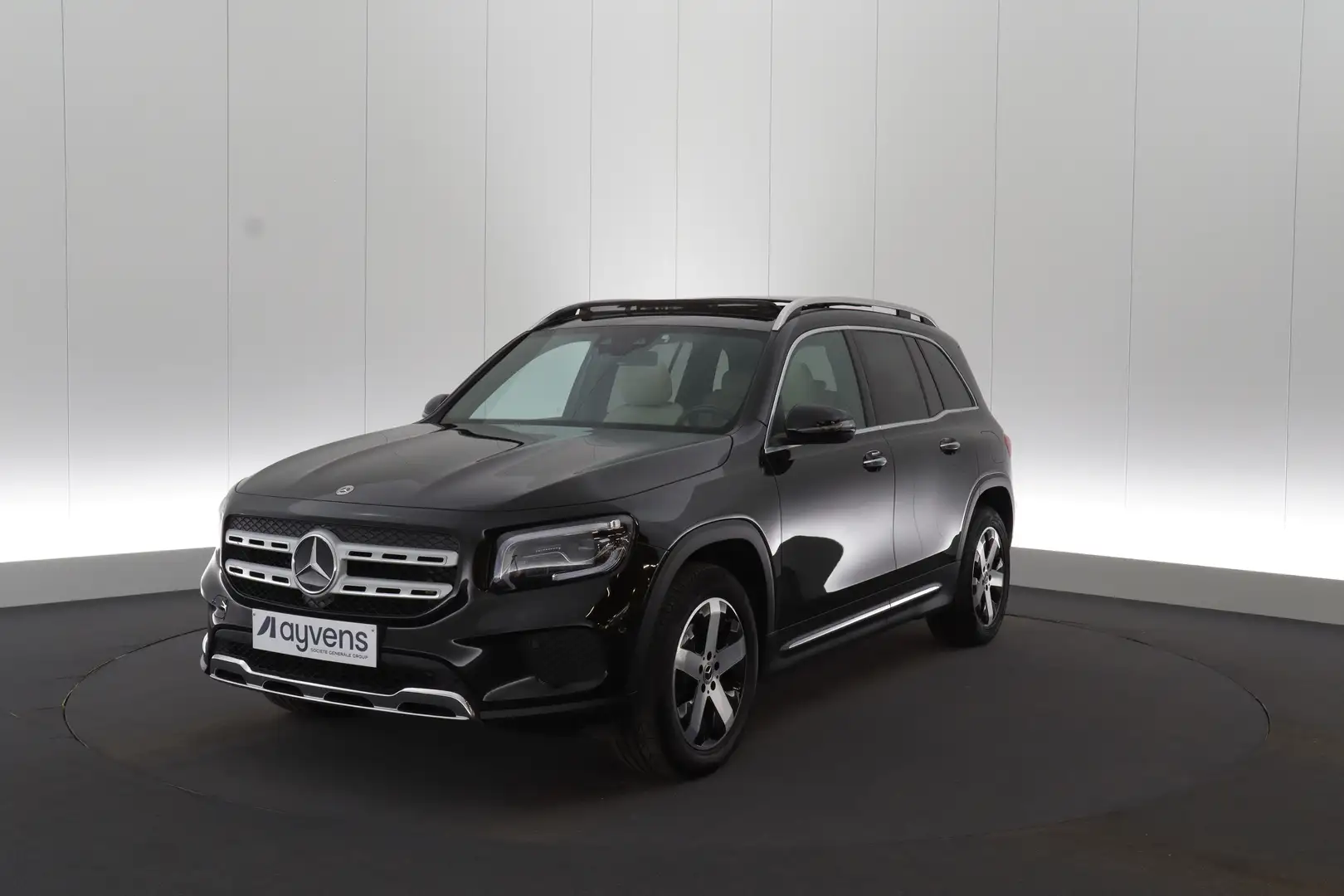 Mercedes-Benz GLB 180 AUT Business Solution Luxury 7Pl. LEDER PANO TREKH Zwart - 1