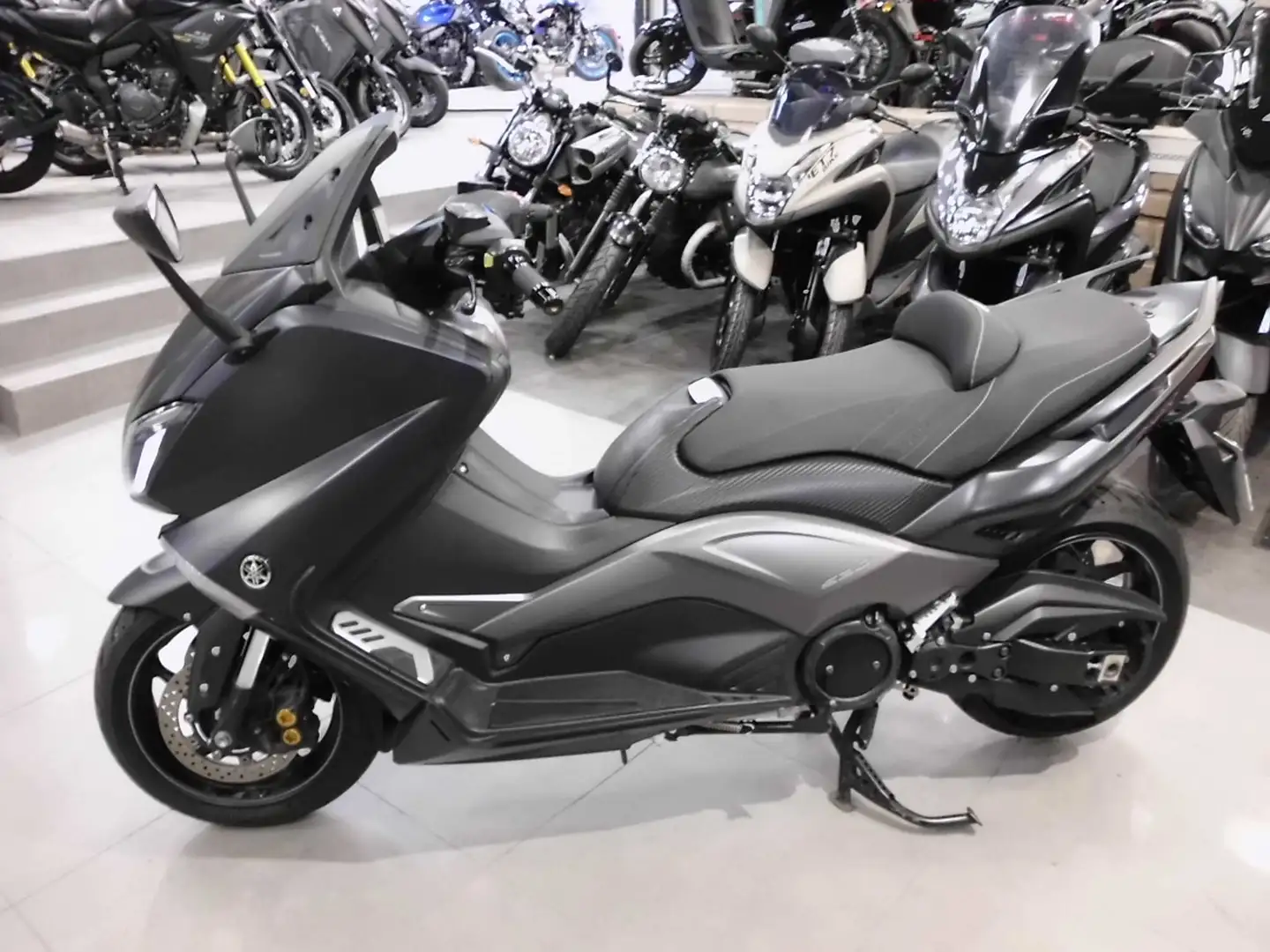 Yamaha TMAX 500 Gris - 2