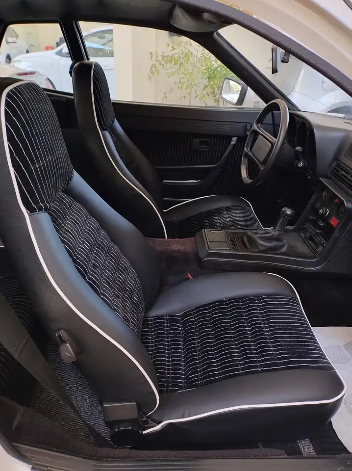 Porsche 924 2.0, foto 5