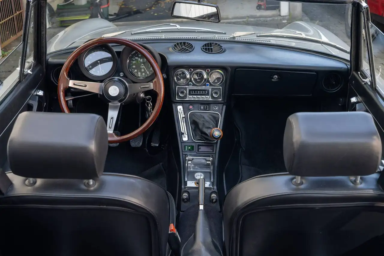 Alfa Romeo Spider 1600 Junior, foto 12