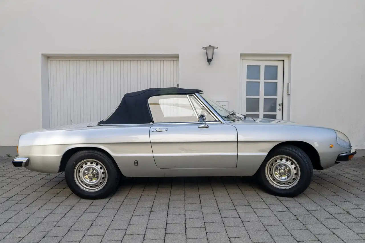 Alfa Romeo Spider 1600 Junior, foto 5