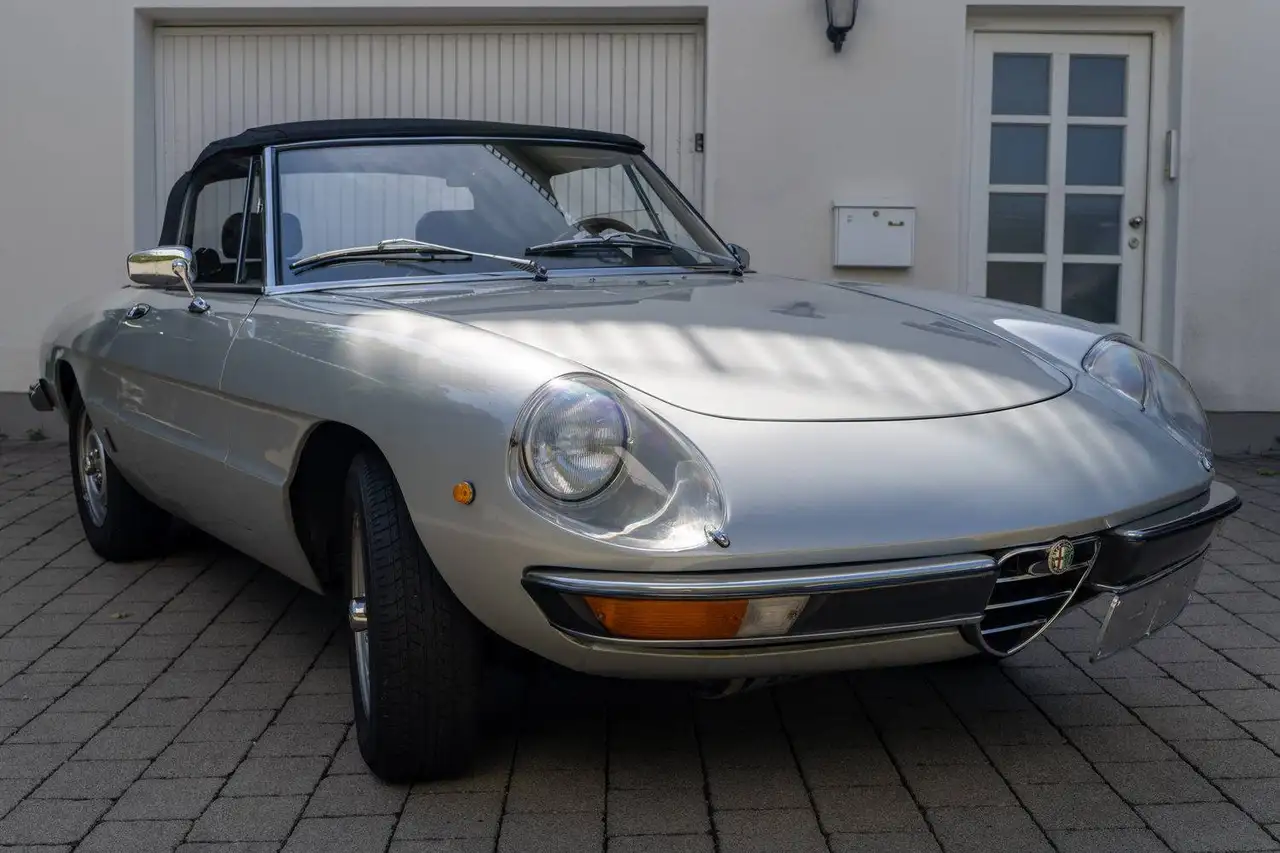 Alfa Romeo Spider 1600 Junior, foto 1