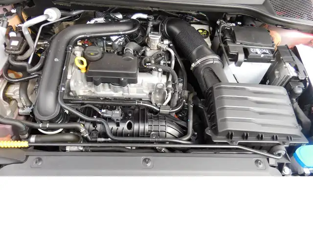 Seat Arona view 14