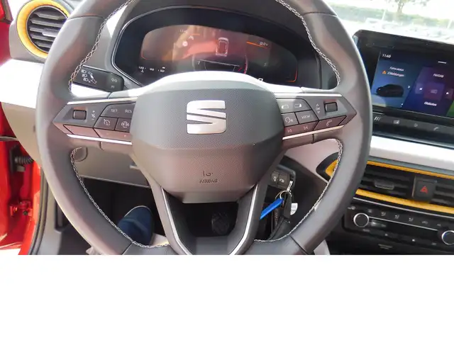 Seat Arona view 10