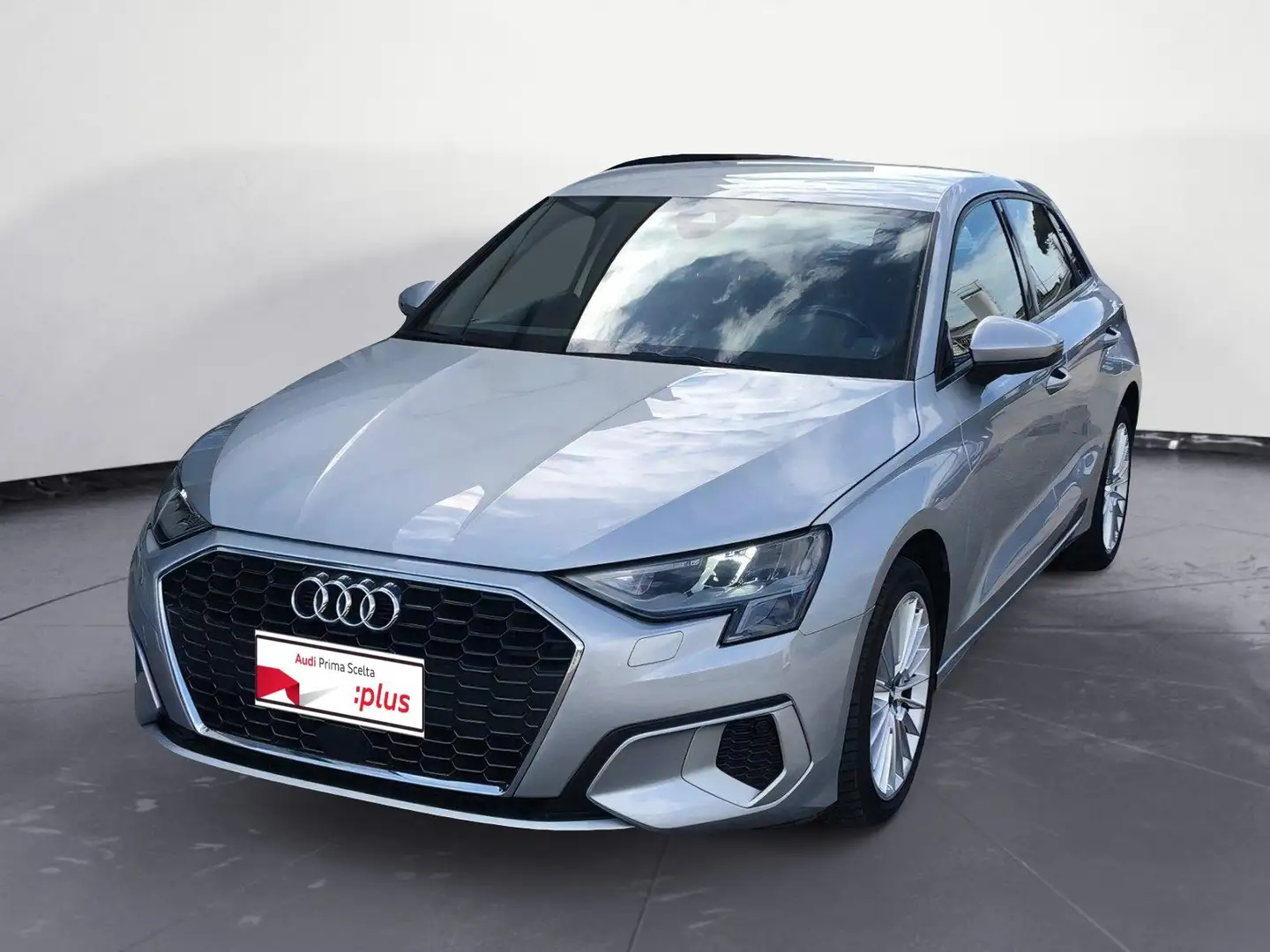 Audi A3 4ª serie SPB Sportback 35 TFSI S tronic Business Argento - 1