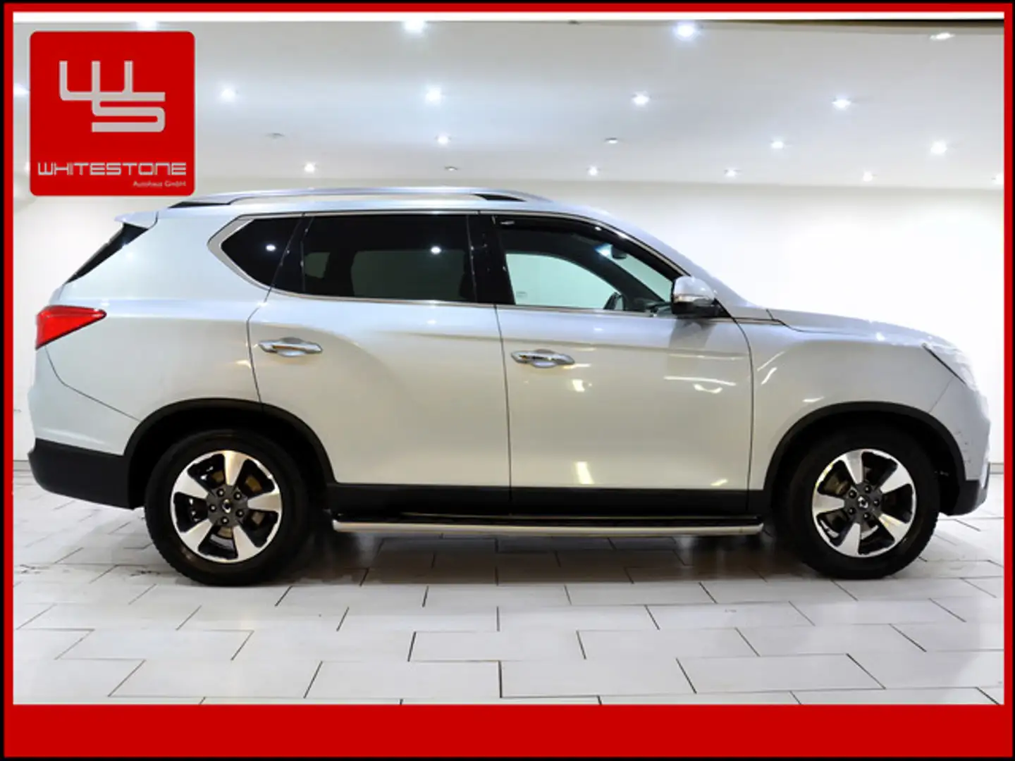 SsangYong Rexton Rexton Crystal 4x4 / 7 Sitze / AHK / Trittbrett Grigio - 2