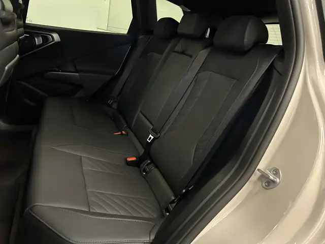 BMW X3 view 15