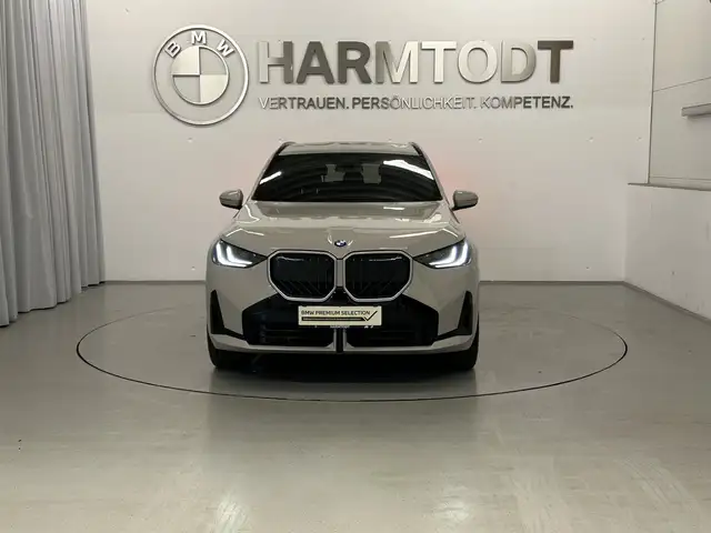 BMW X3 view 7