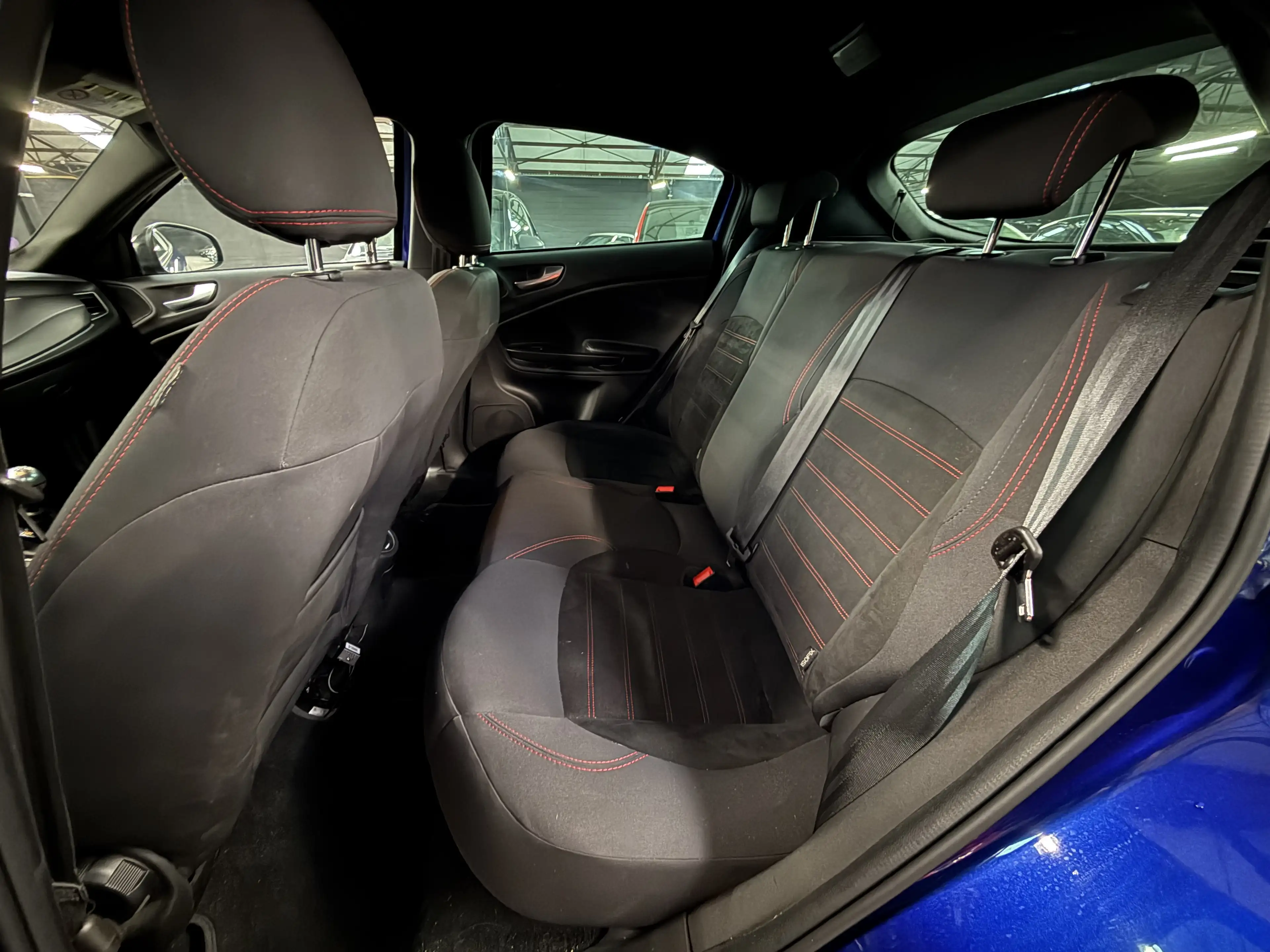 Alfa Romeo Giulietta 1.4i * SPORT * RADAR AV/AR * BLUETOOTH * CLIM — photo 9