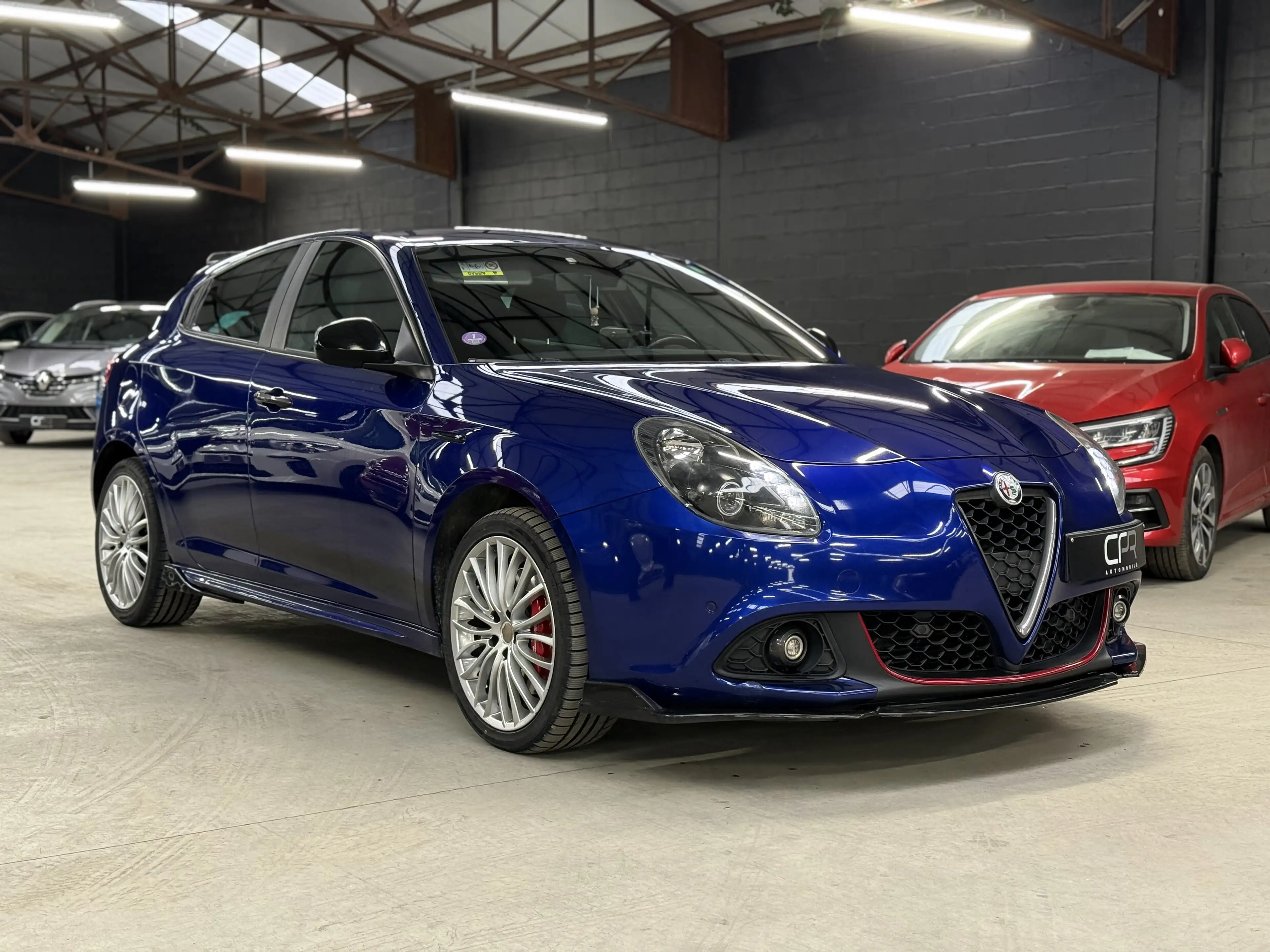 Alfa Romeo Giulietta 1.4i * SPORT * RADAR AV/AR * BLUETOOTH * CLIM — photo 3