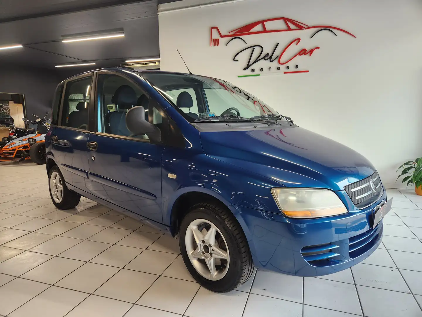 Fiat Multipla 1.6 16v natural power Dynamic Unico proprietario Blau - 1