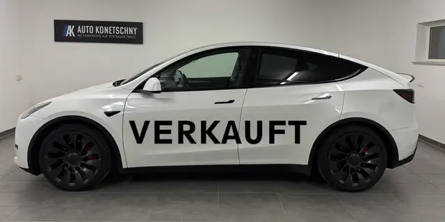 Tesla Model Y Model Y AWD 79kWh Performance Performance