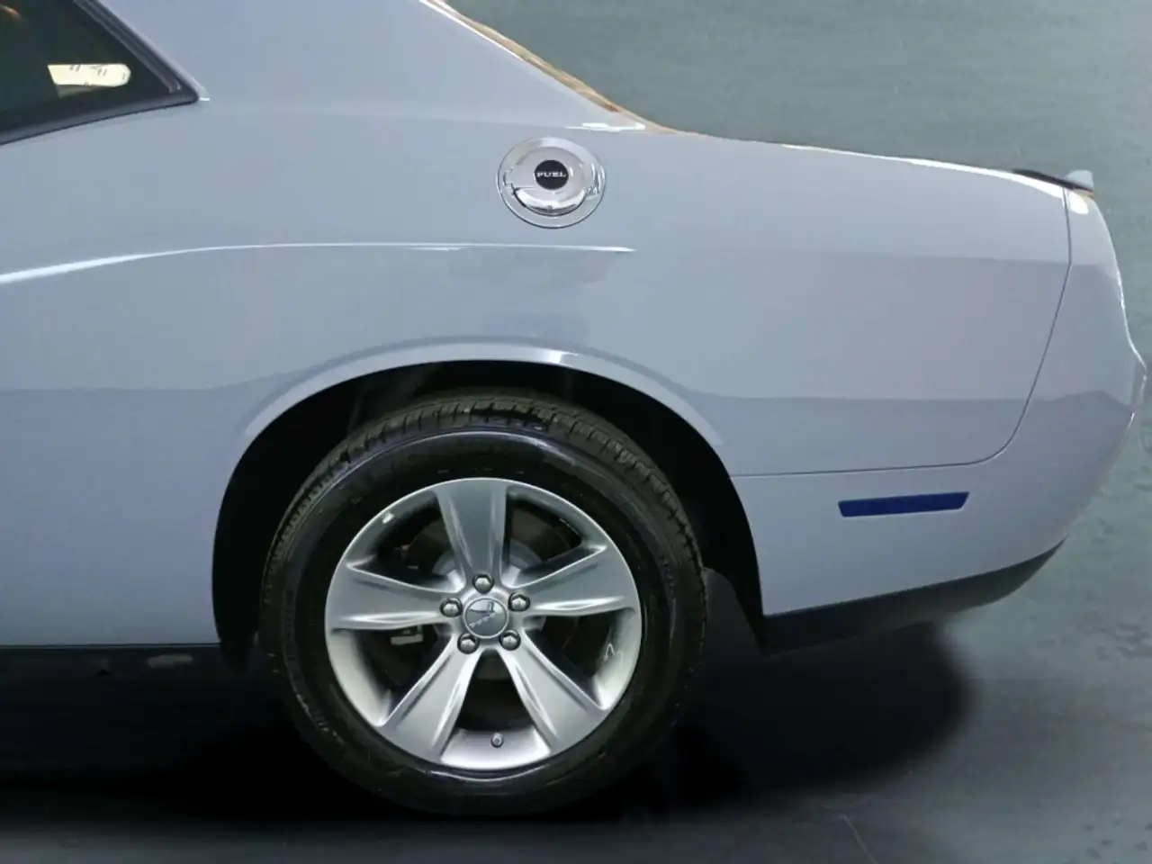 Dodge Challenger 2022 — фото 9