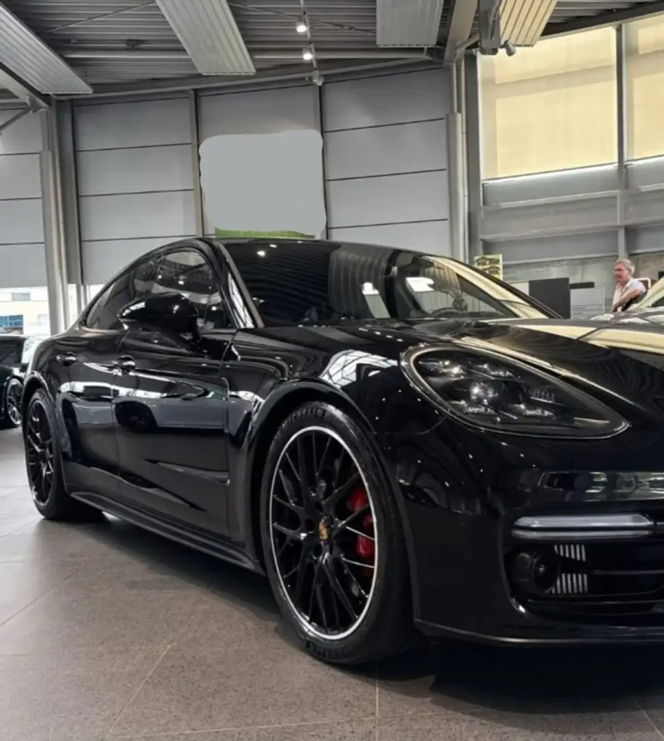 Porsche Panamera GTS Aut. Negro - 1