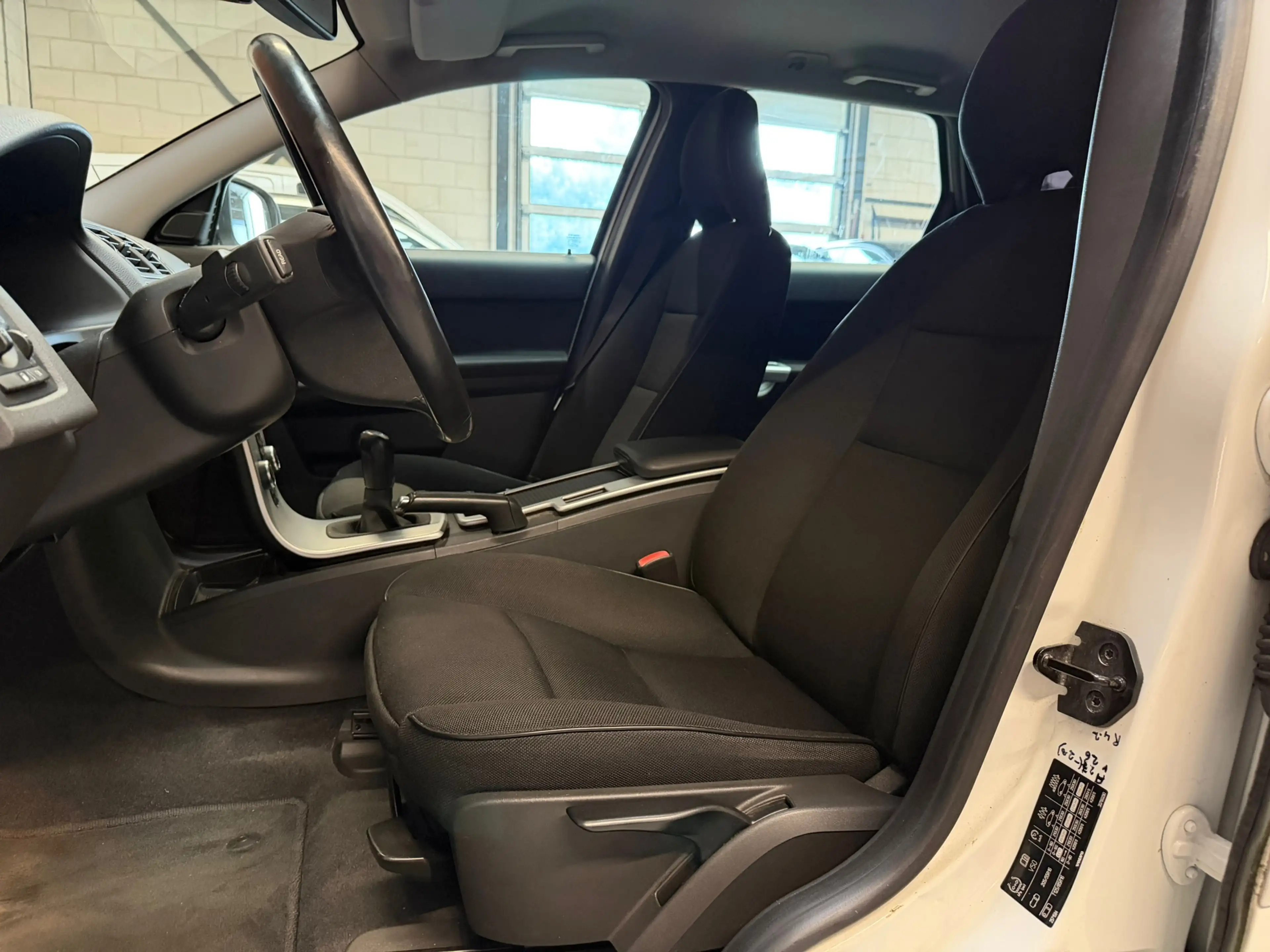 Volvo V50 2.0 Climate-Cruise-Pdc-Dealer OH-1e Eig! — photo 10