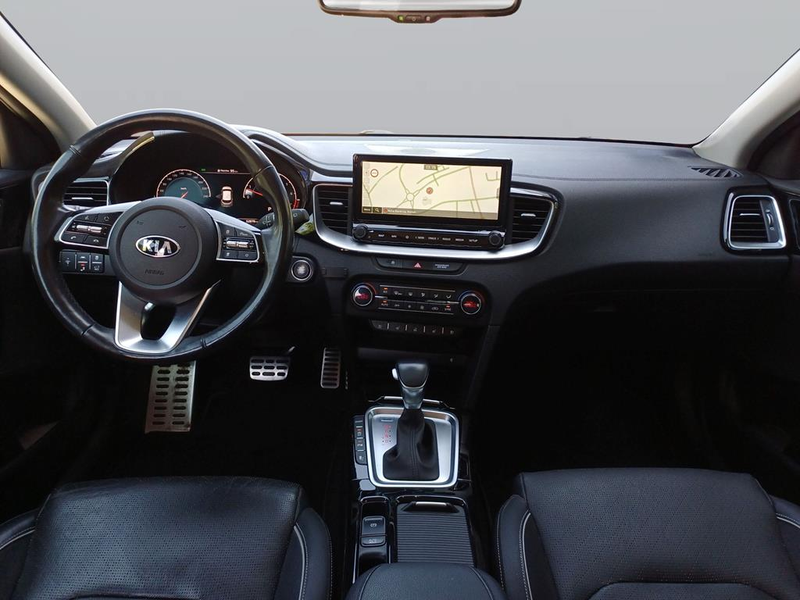 Kia XCeed Platinum Edition PANO LED SHZ — photo 9
