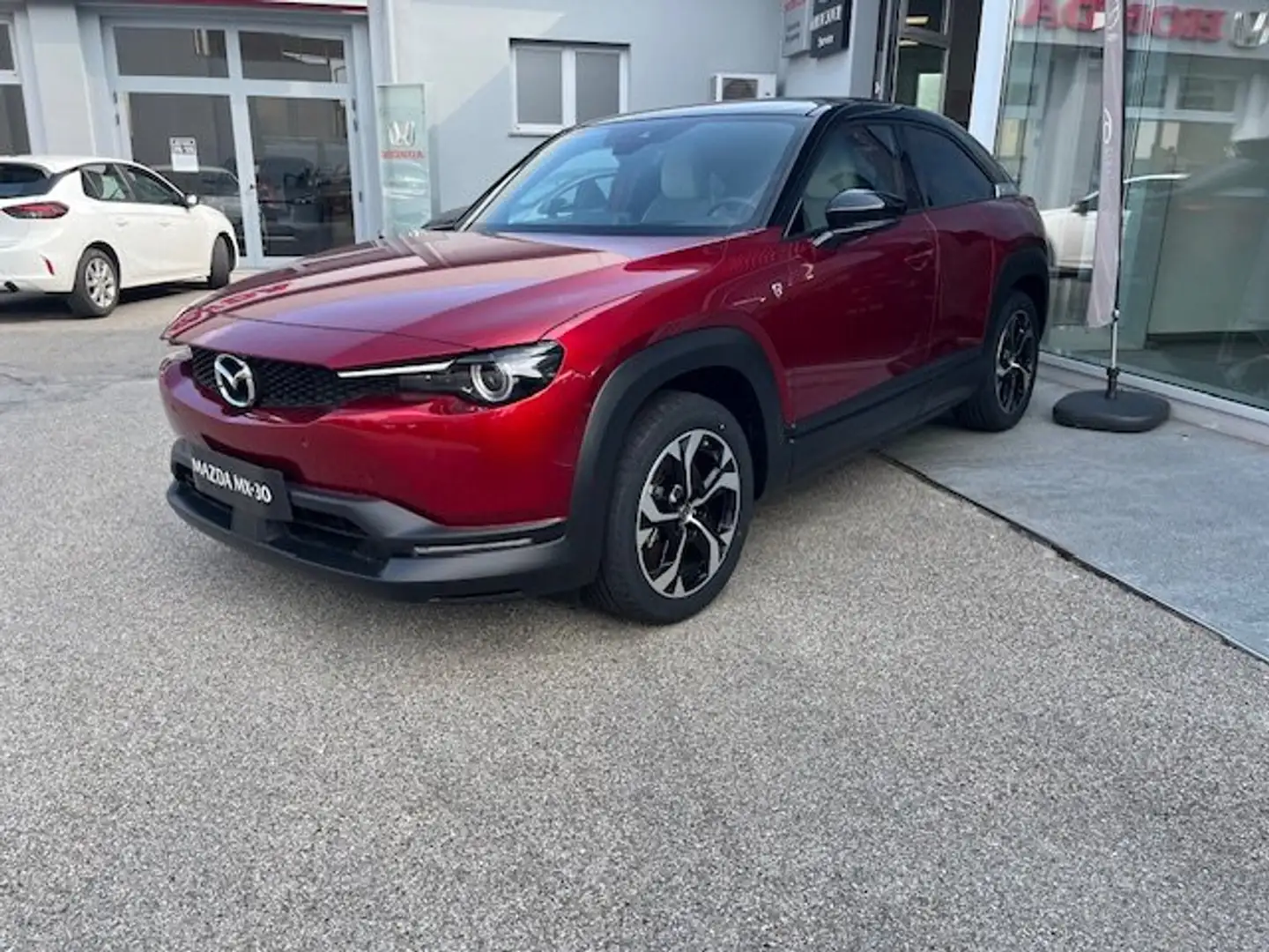 Mazda MX-30 MX-30 17,8kWh R EV phev Makoto Driver Assistance Rosso - 2