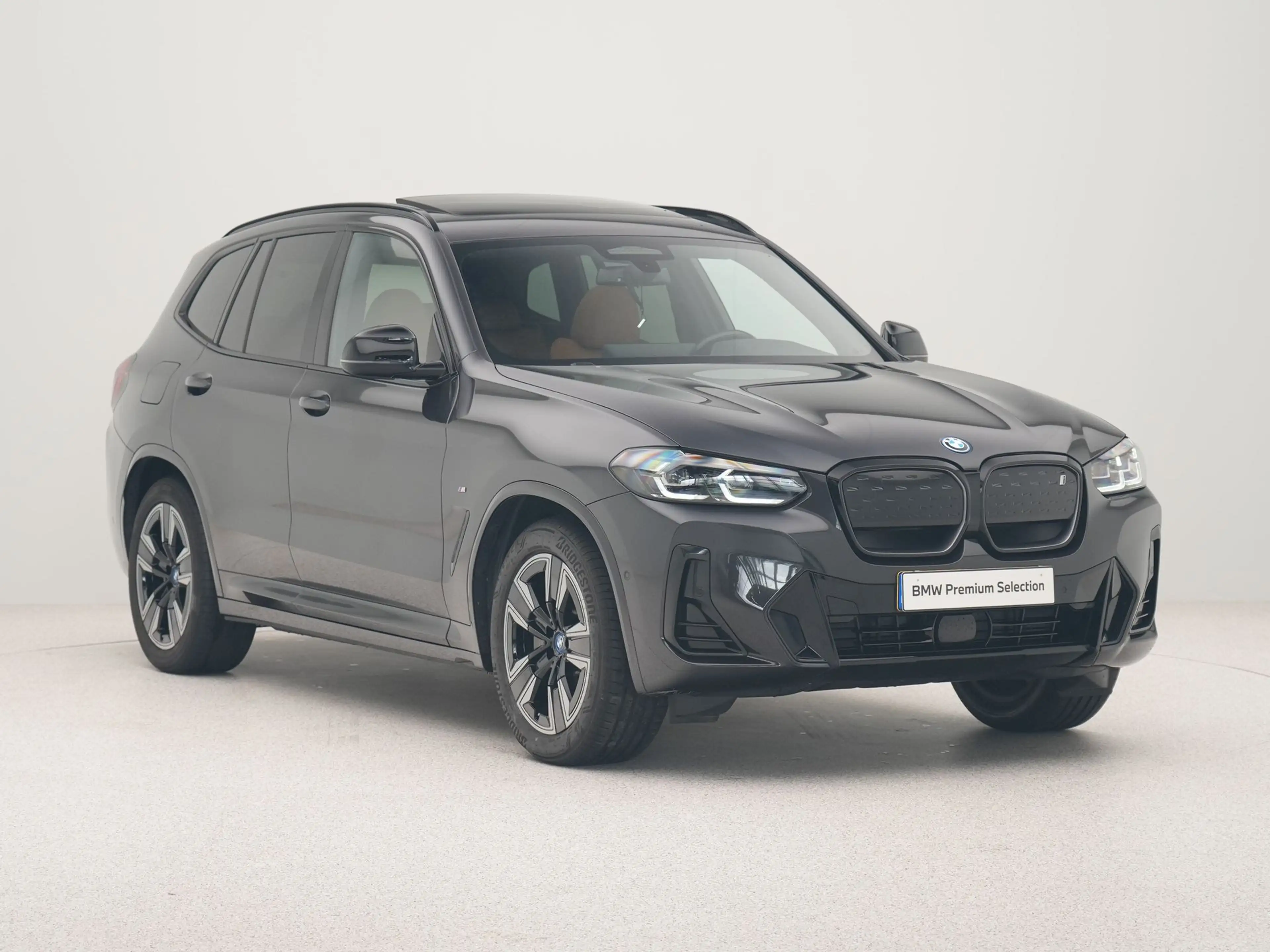BMW iX3 Executive 80 kWh SoH 100% — photo 6