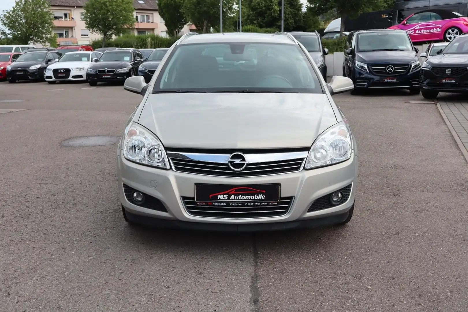 Opel Astra Caravan 1.6 Ecotec Edition Klima_AHK_Alu Grau - 2