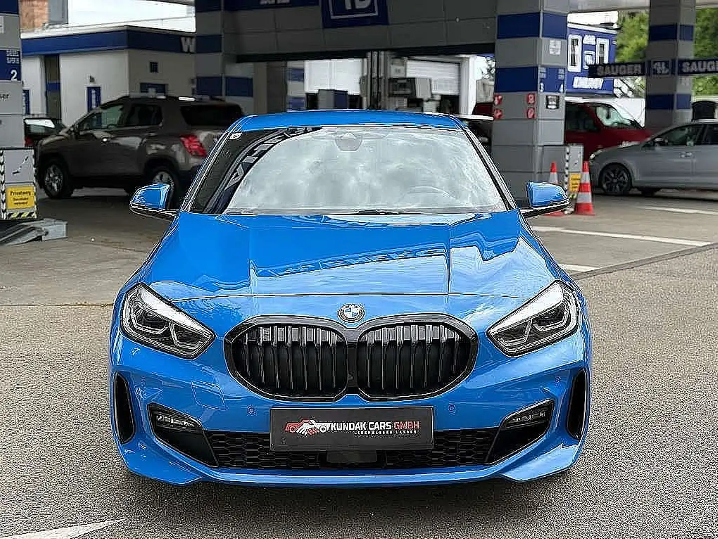 BMW 118 d Aut.**PICKERL 02/2026**ERSTBESITZ**GARANTIE** Bleu - 2