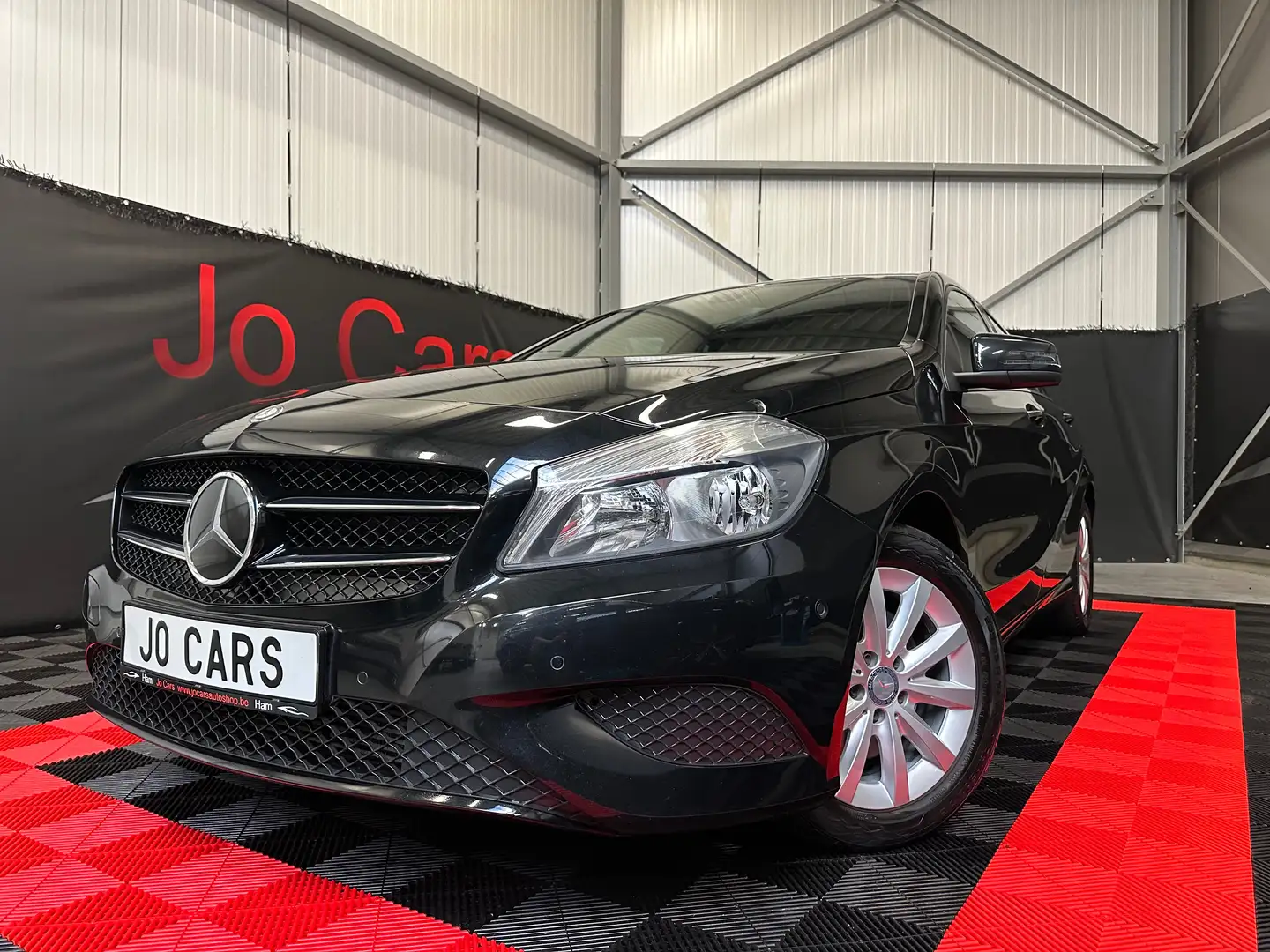 Mercedes-Benz A 180 /Benzine/Navi/Airco/cc/pdc/Zv/leder/16"/ Zwart - 1