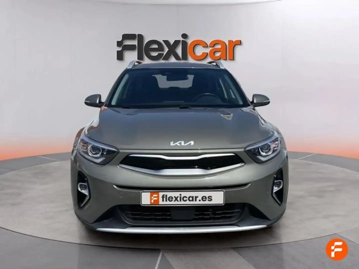 Kia Stonic 1.0 T-GDi 88kW (120CV) MHEV MT Drive Gris - 2