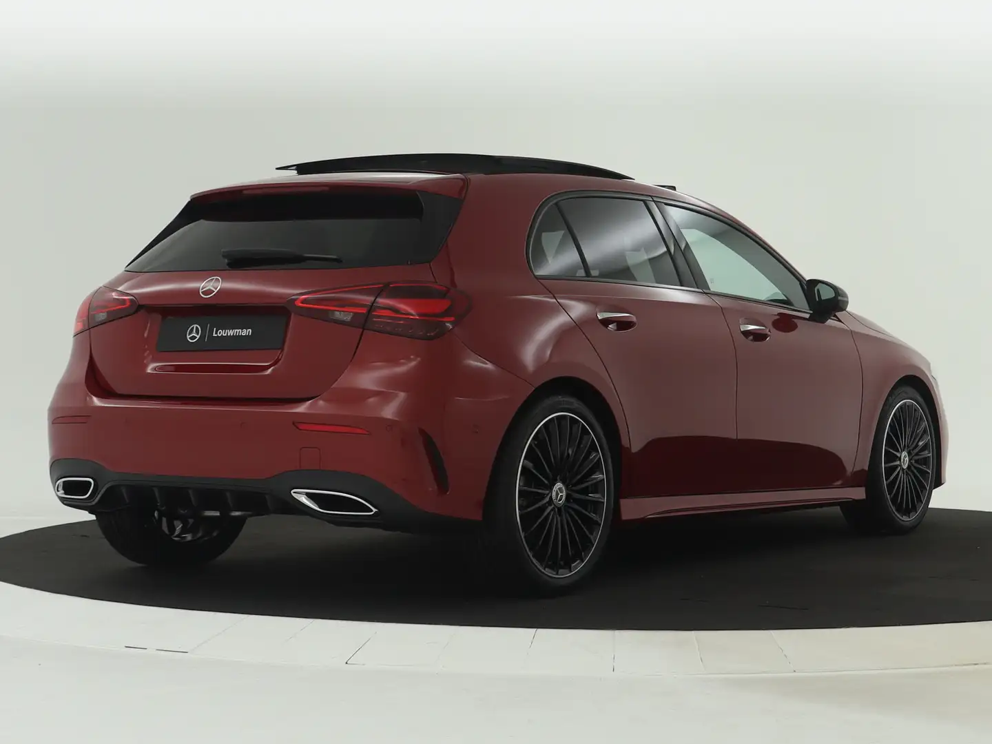 Mercedes-Benz A 180 Star Edition AMG Line | Nightpakket | Dodehoekassi Rood - 2