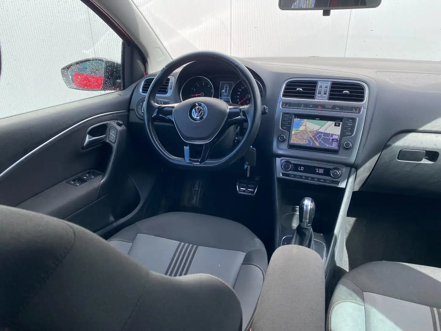 Volkswagen Polo 1.2 TSI BlueMotion Comfortline | DSG Automaat|Navi Rot - 2