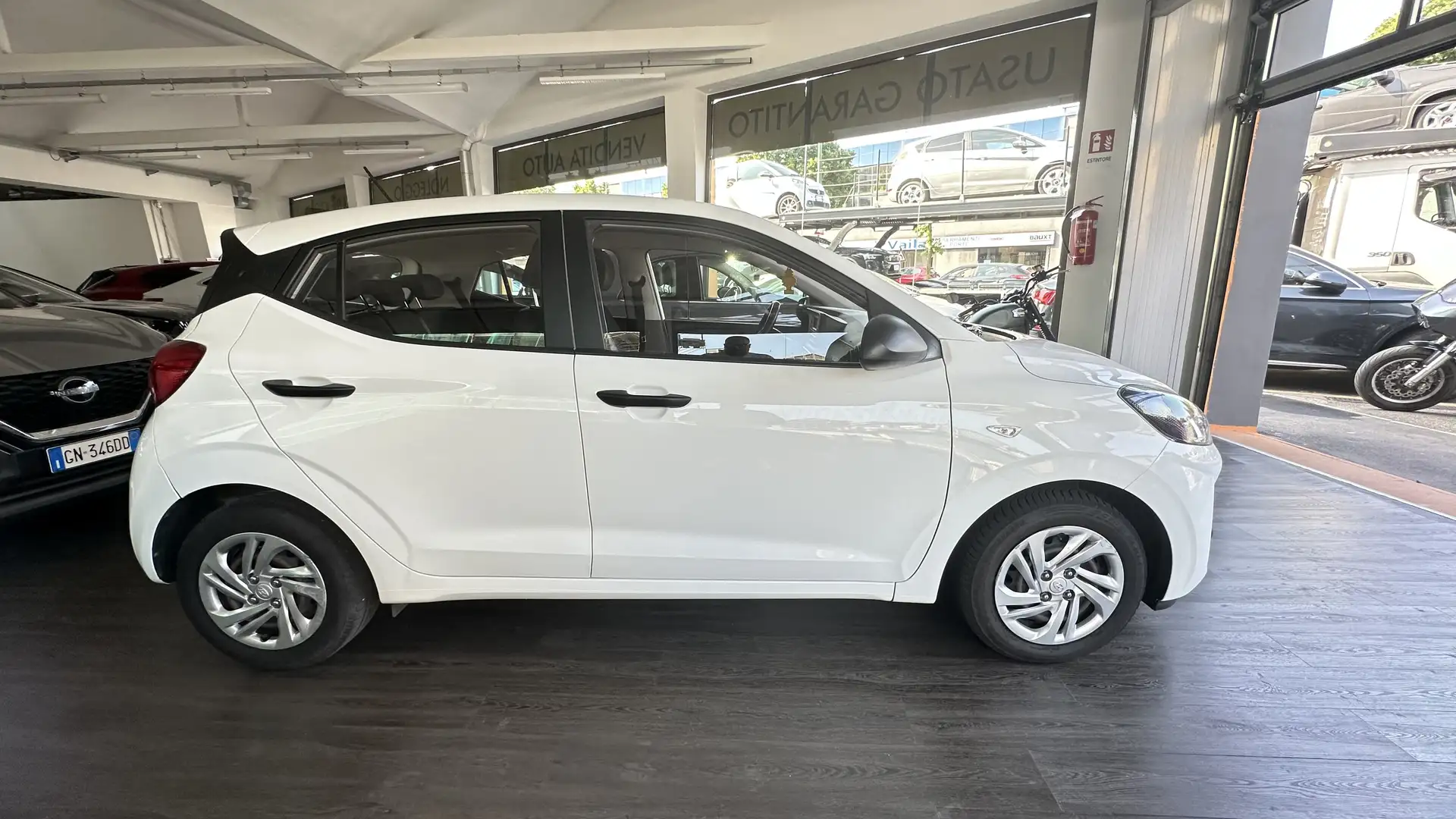 Hyundai i10 i10 1.0 mpi Advanced Bianco - 2